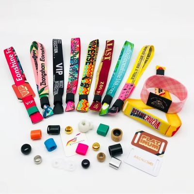 Brazaletes con chip de RFID personalizados Artwork Marcas Logotipo Impresión de texto para el evento Fiesta