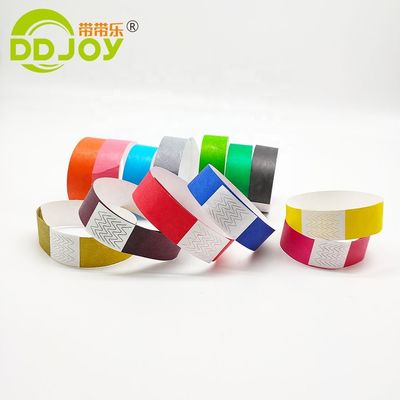 100pcs Cuenta 3/4 pulgadas Tyvek pulsera para el acceso conveniente evento y seguridad