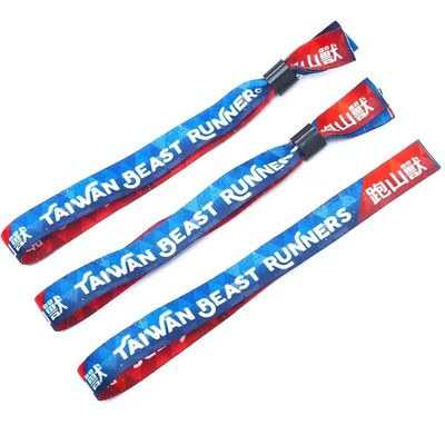Eventos personalizados Fiesta Fiesta RFID Chip Satin Tejido de pulseras con logotipo Impresión de texto