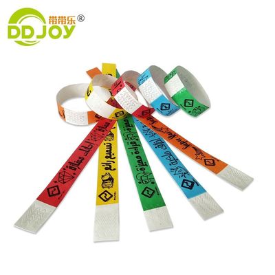 Pulsera de admisión de eventos autoadhesiva con opciones de impresión y envío personalizadas
