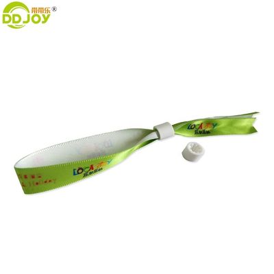 100pcs Sublimado Satin Ribbon pulsera para el festival de regalo personalizado de promoción