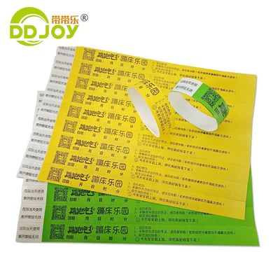 Eventos personalizados Muñecas Envío rápido a través de DHL FEDEX UPS TNT EMS Dupont Paper/Tyvek