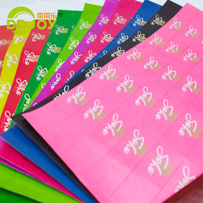 250*25mm/250*19mm Brazalete de papel impermeable personalizado para eventos e identificación